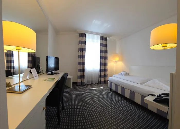 Relexa Schatten Hotell 4*