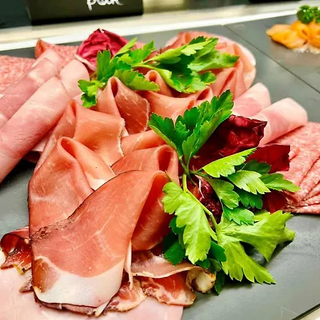 Relexa Schatten 4* Stuttgart