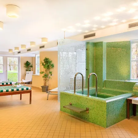 Hotel Relexa Schatten 4*