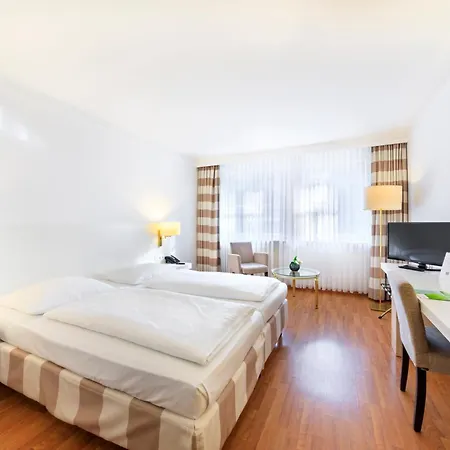 Relexa Schatten 4* Stuttgart