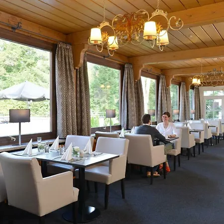 Relexa Waldhotel Schatten Stuttgart