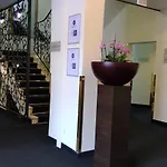 Relexa Schatten Отель